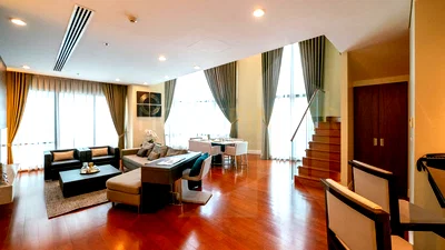คอนโดให้เช่า : Bright Sukhumvit 24 3 ห้องนอน ให้เช่า
