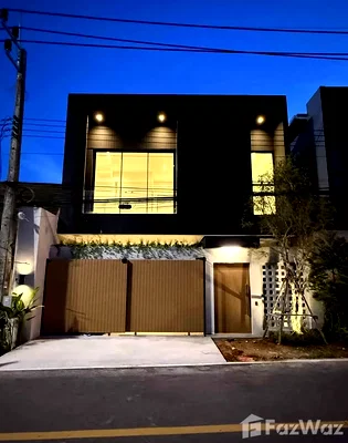 Houses for sale Thalang Phuket : 3-Bedroom Pool Villa for Sale in Yamu, Thalang, 6728071