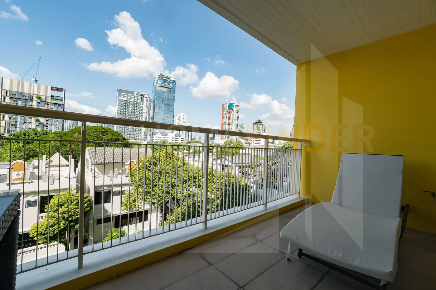 picture Silver Heritage 2 bedrooms, for rent - 18/20