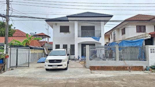 ขายบ้านรีโนเวท หมู่บ้านเพชรเกษม3 ถนนพุทธมณฑลสาย2 (ซ.3) แบบ 5 ห้องนอน