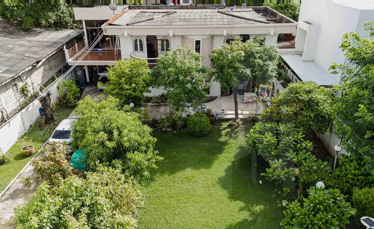 picture House Sukhumvit 64 6 bedrooms, for sale - 1/7