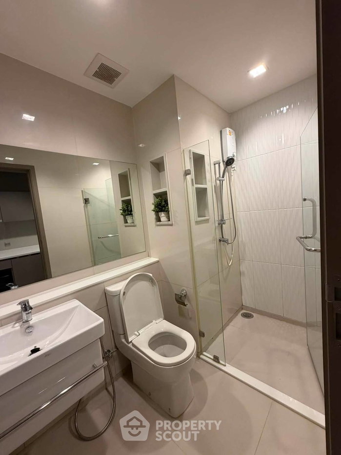 picture Studio Condo at Life Asoke - Rama 9 near MRT Phra Ram 9 (ID 3256249) - 5/5