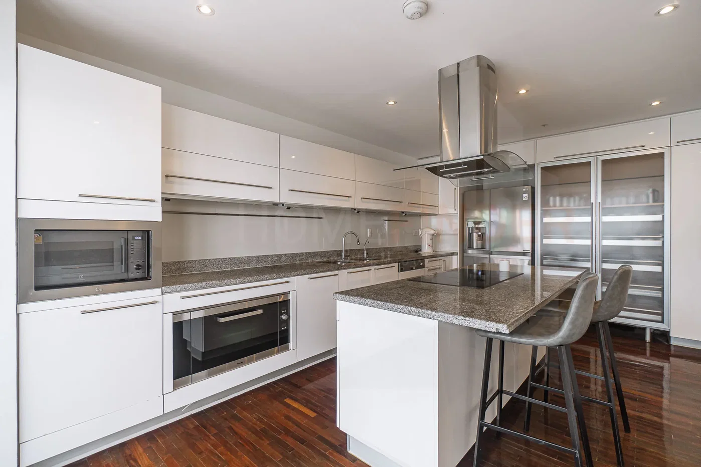 รูป State Tower 2 bedrooms, for sale - รูปที่ 6/14