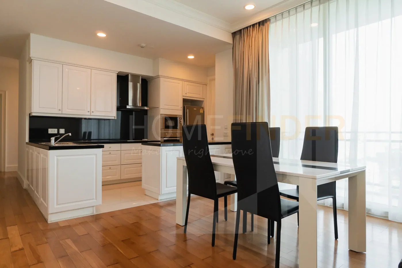 picture Royce Private Residences 2 bedrooms, for rent - 10/19