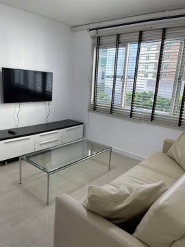1 ห้องนอน | 1 ห้องน้ำ | BTS Thong Lo | 49 ตร.ม. | 24,000 บาท/เดือน | ชั้น 4 — Condo One Thonglor กรุงเทพฯ