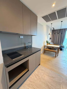 1 ห้องนอน | 1 ห้องน้ำ | MRT Phra Ram 9 | 45 ตร.ม. | 30,000 บาท/เดือน | ชั้น 23 — Ashton Asoke - Rama 9 กรุงเทพฯ