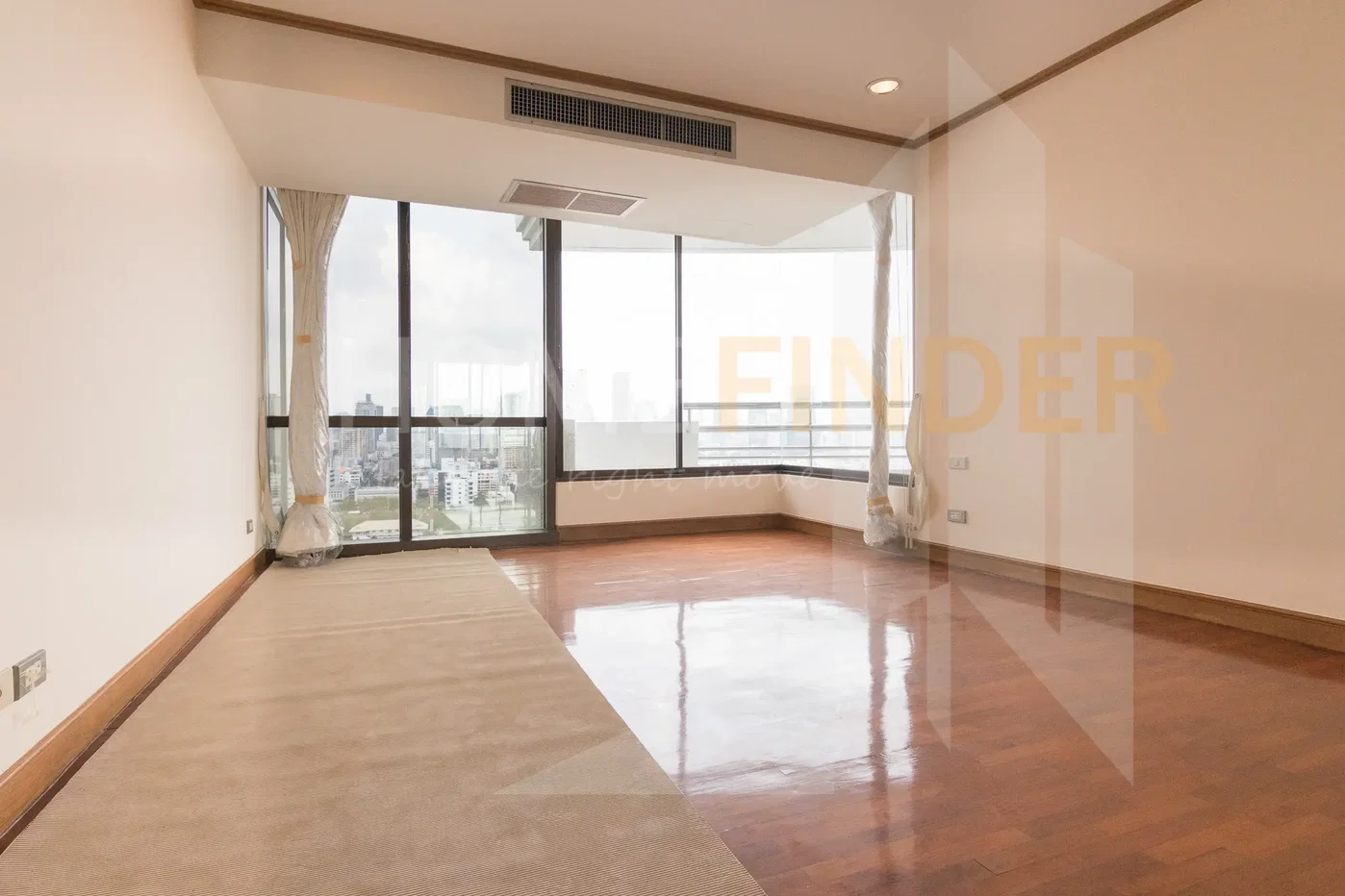 รูป Baan Yen Akard Condominium 4 bedrooms, for rent - รูปที่ 2/17