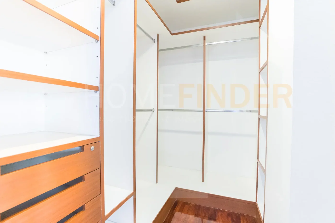 รูป Sathorn Gallery Residences 3 bedrooms, for rent - รูปที่ 8/17