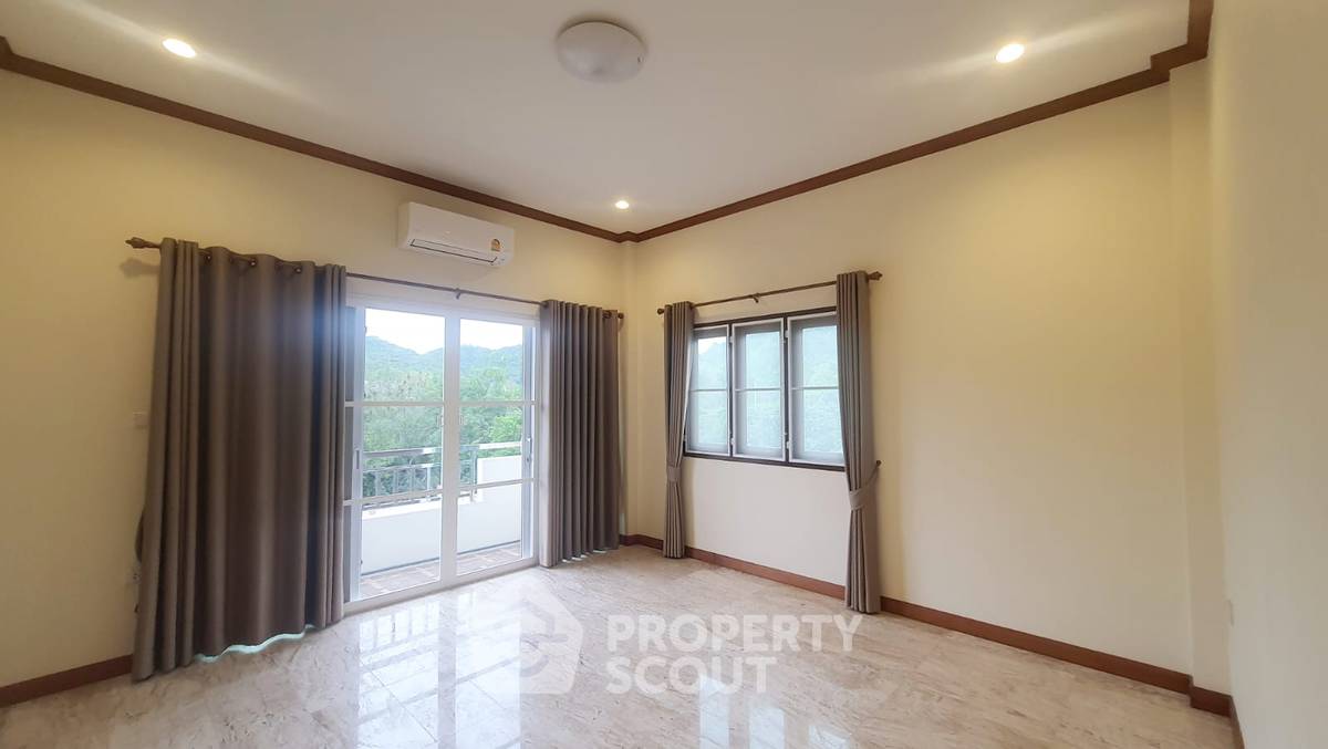 รูป วิลล่า 5 ห้องนอน รับสัตว์เลี้ยงได้ Baan Samor Phrong หัวหิน (ID 2172507) - รูปที่ 30/37
