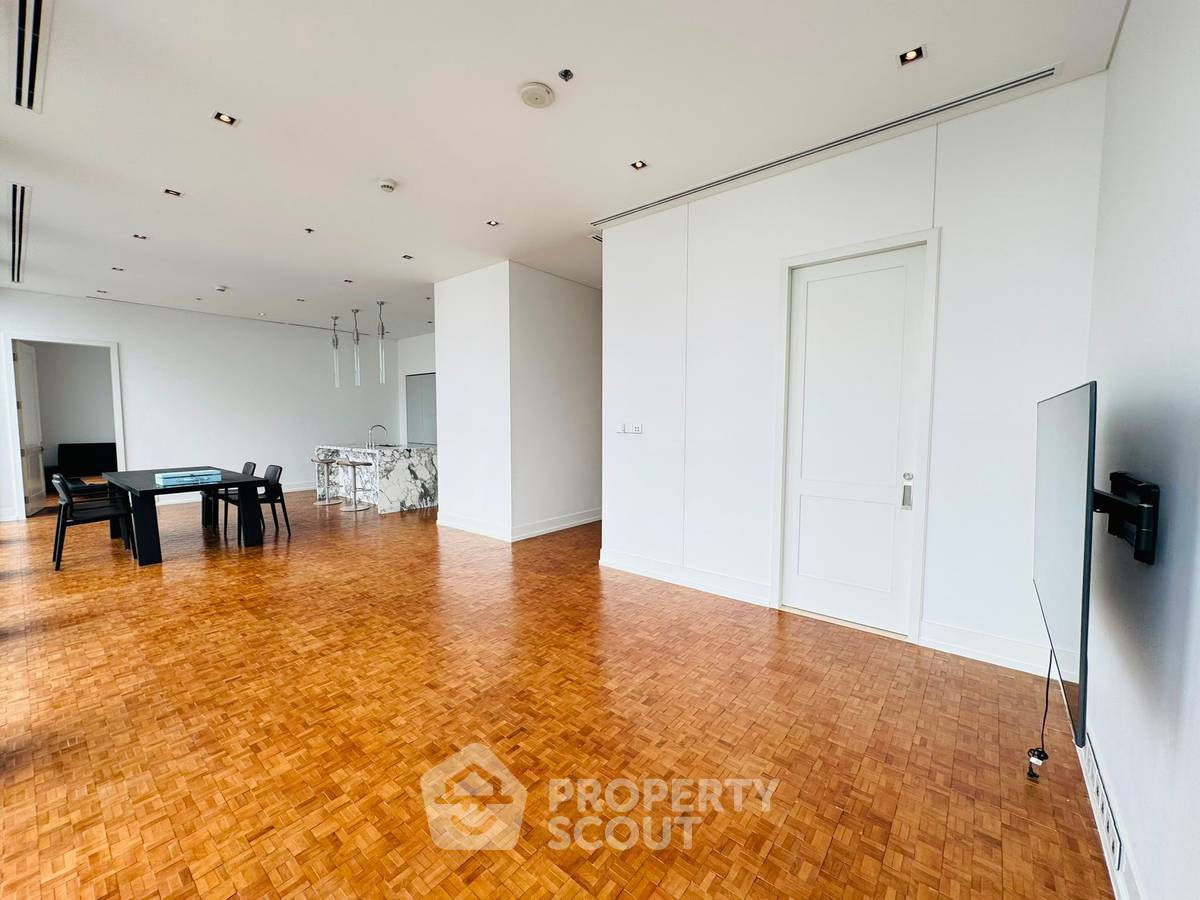 รูป ห้อง 2 ห้องนอน ชั้น 25 The Ritz-Carlton Residences, Bangkok ห่าง BTS ช่องนนทรี 100 ม. (ID 3256107) - รูปที่ 2/28