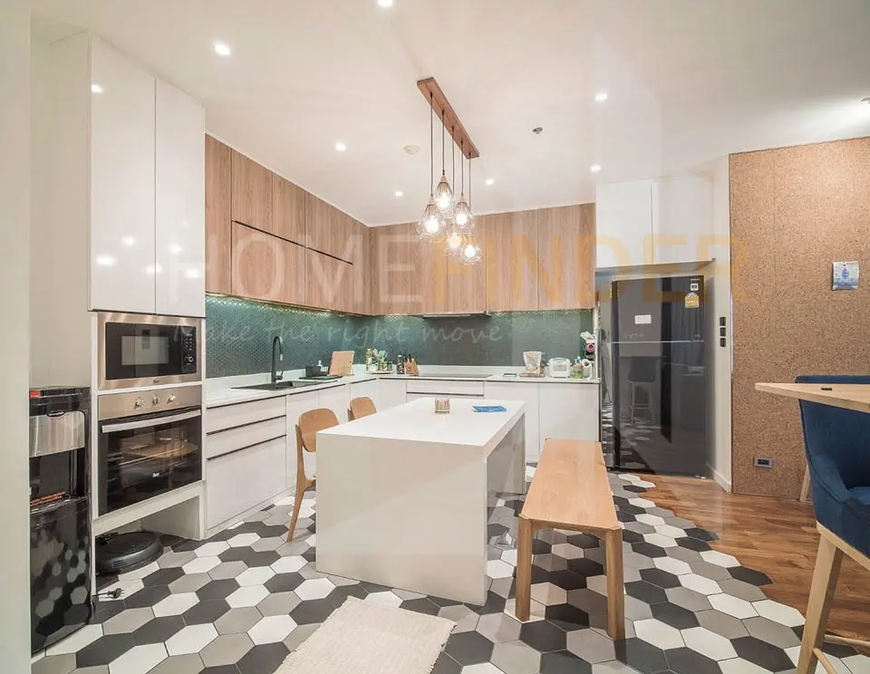 picture Noble Ora 2 bedrooms, for rent - 4/6
