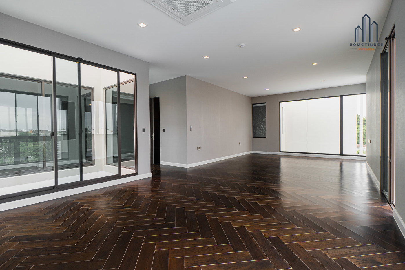 picture 95E1 - Ninety Five East One 4 bedrooms, for sale - 20/25