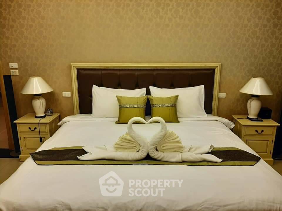 รูป คอนโด 4 ห้องนอน ชั้น 22 พื้นที่ 268 ตร.ม. La Royale Beach Condo (ID 998576) - รูปที่ 8/27