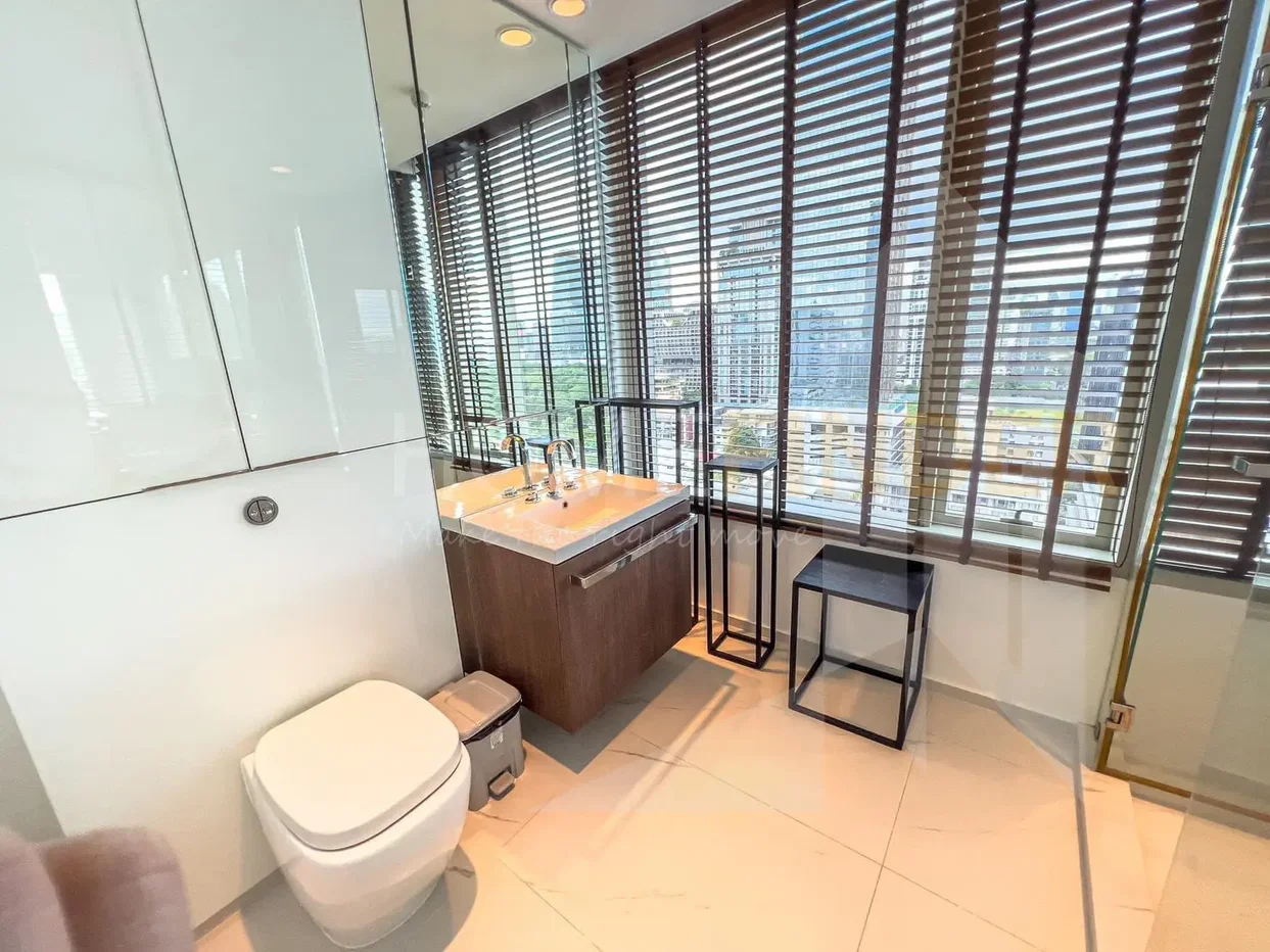 picture 185 Rajadamri 5 bedrooms, for sale - 9/10