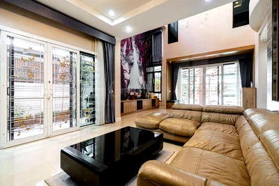 ขายบ้านเดี่ยว : Supalai Essence Suanluang 7 bedrooms, for sale