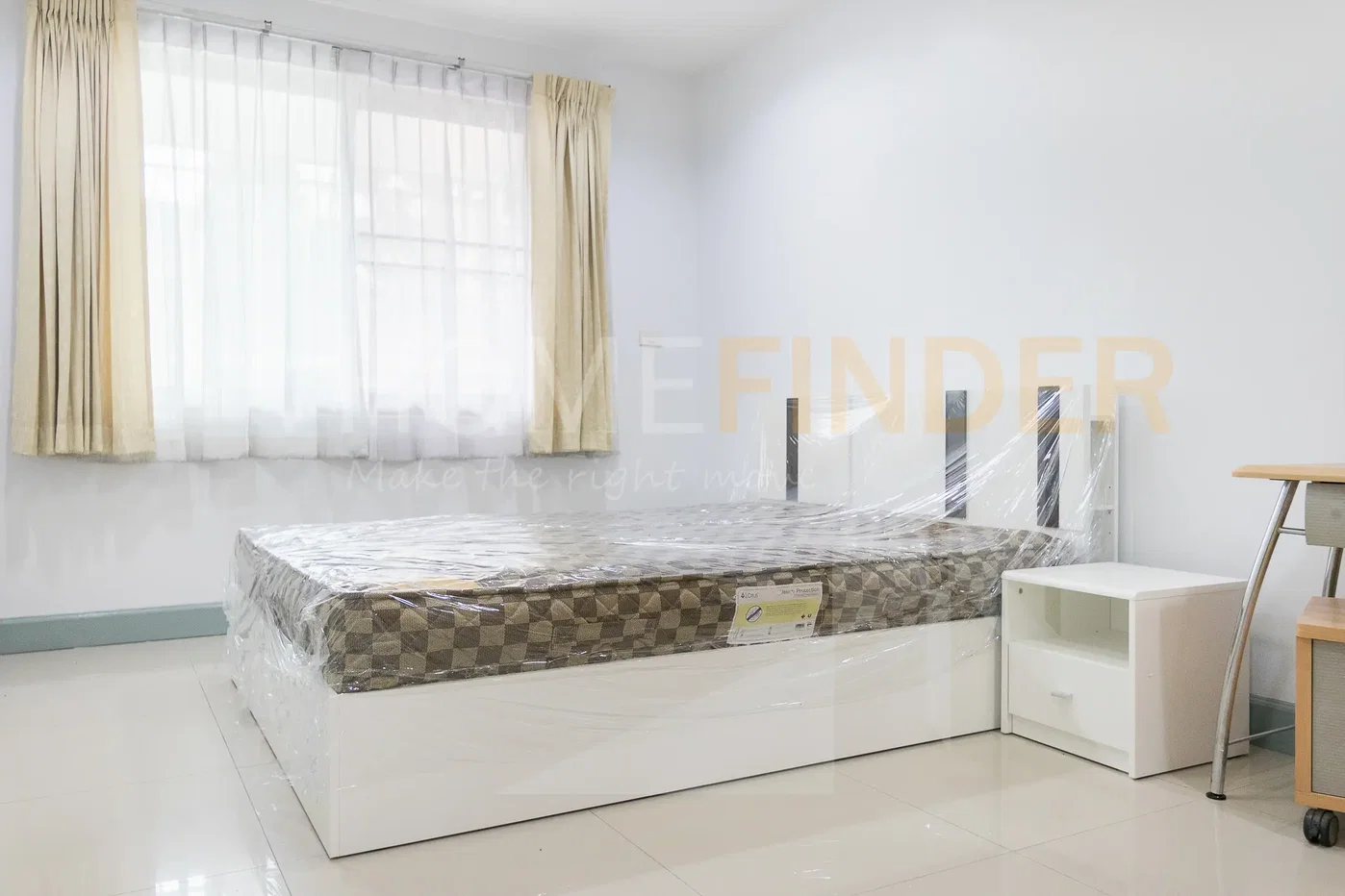 picture Royal Castle 3 bedrooms, for rent - 7/13