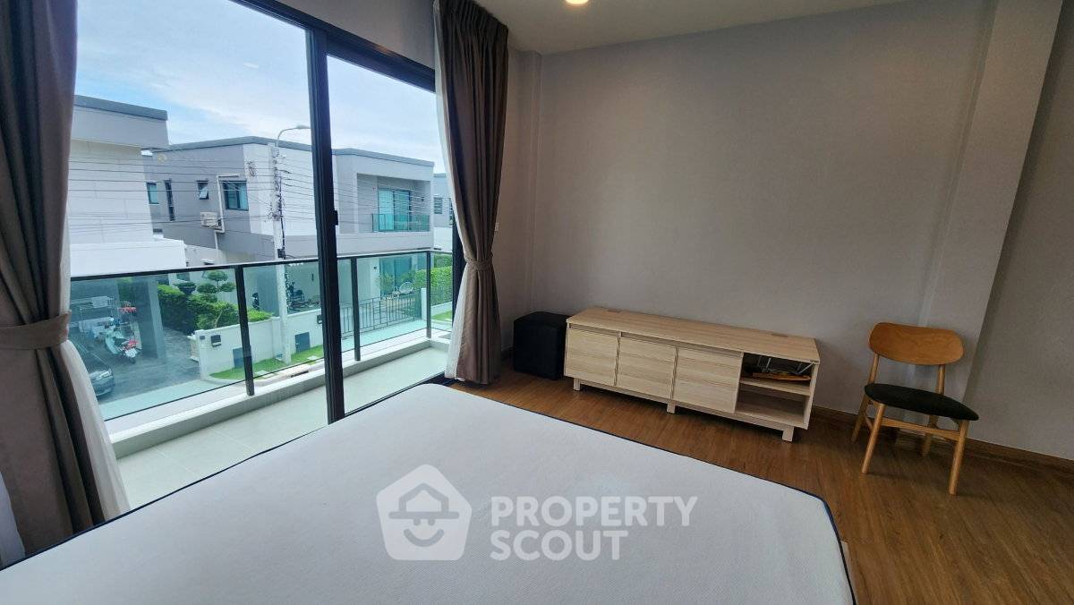 รูป บ้านเดี่ยว 4 ห้องนอน 190 ตร.ม. ให้เช่า Centro Bangna (ID 3257133) - รูปที่ 10/15