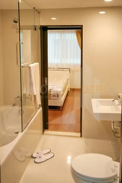 picture The Rajdamri 1 bedroom, for rent - 12/18