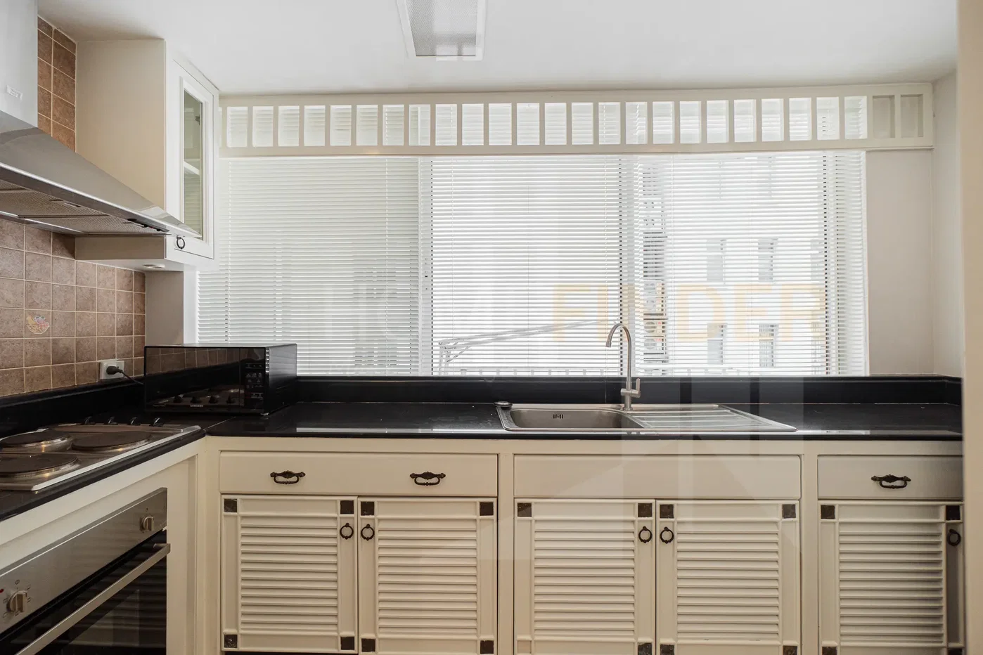 picture Langsuan Ville 2 bedrooms, for rent - 4/10