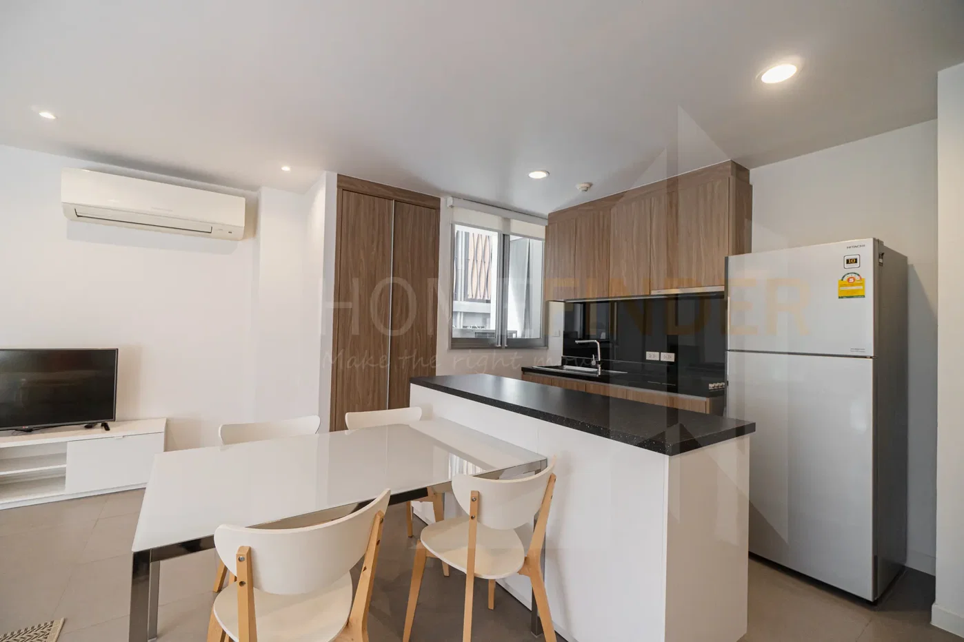 รูป Living@24 2 bedrooms, for rent - รูปที่ 2/6