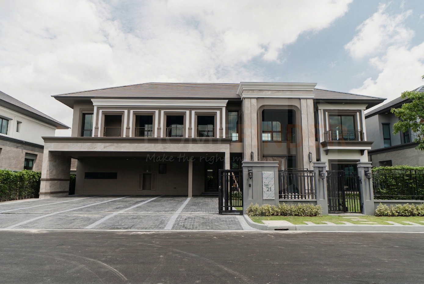 รูป Grand Bangkok Boulevard Suksawat - Rama 3 5 bedrooms, for sale - รูปที่ 2/25