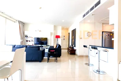 Condos for sale : Watermark Chaophraya River 2 bedrooms, for sale