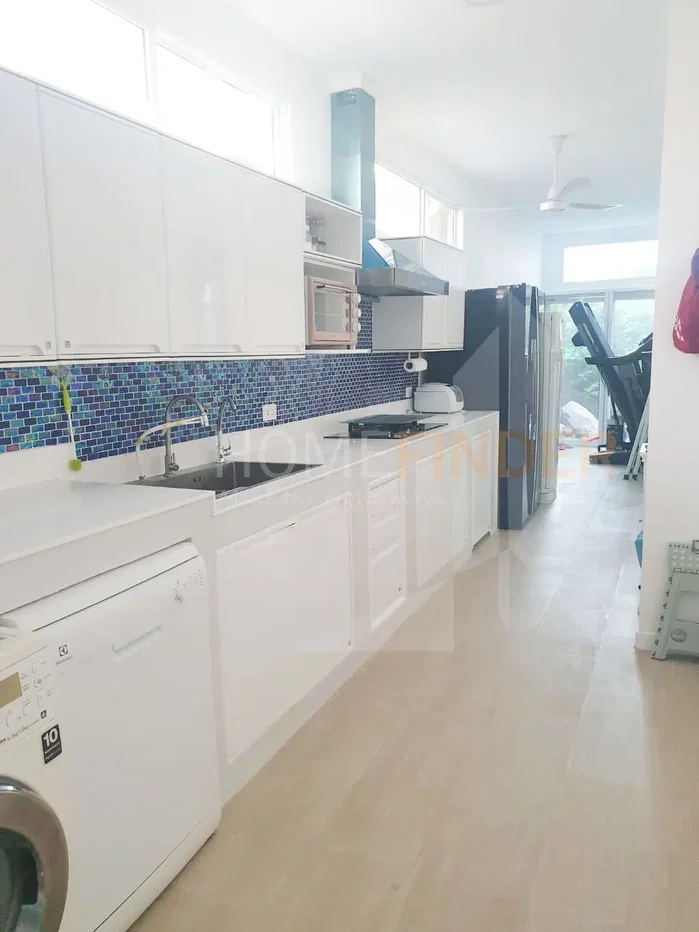 รูป Passorn Prestige Onnut 4 bedrooms, for sale - รูปที่ 6/8