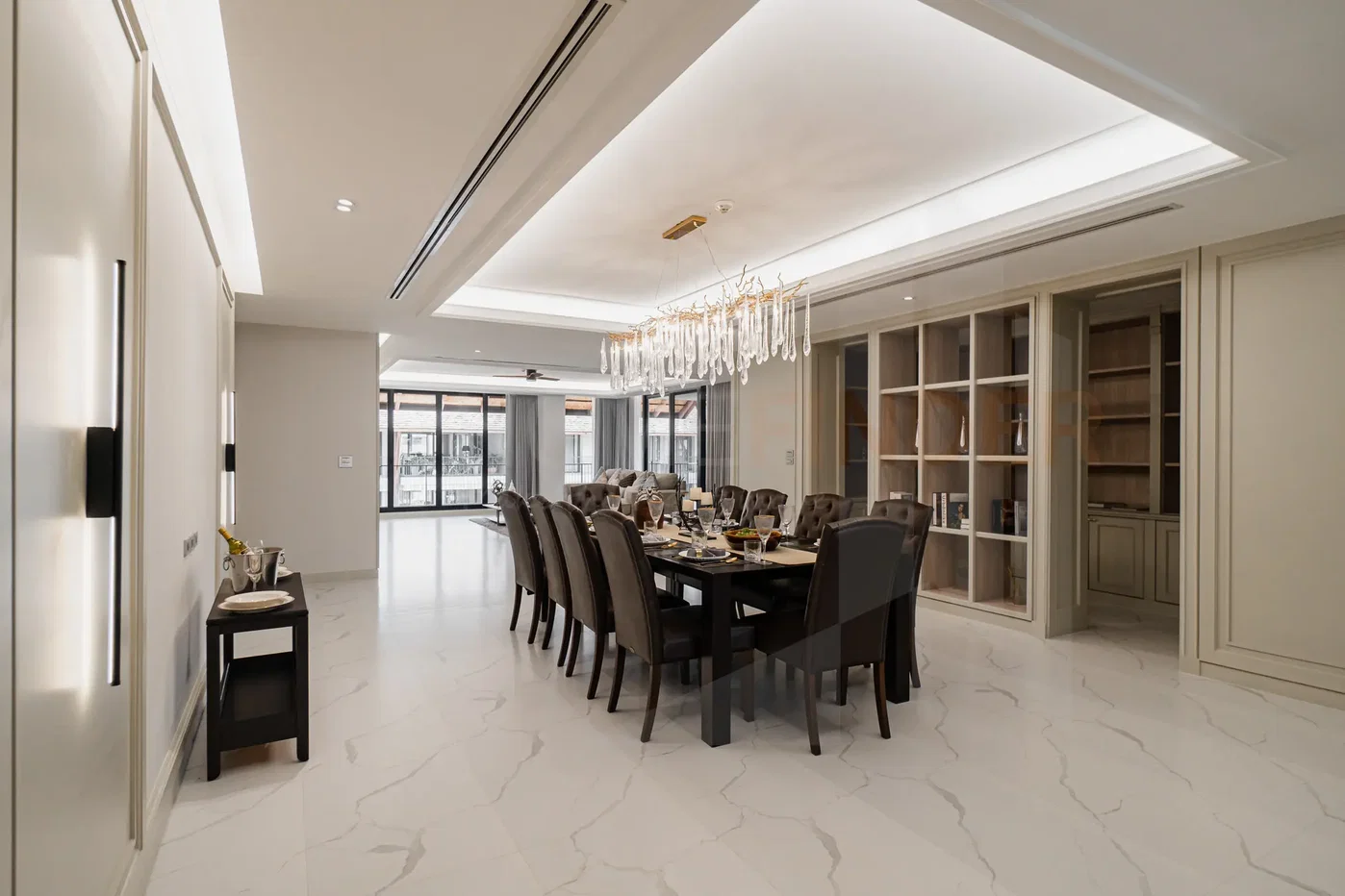 รูป Raveevan Suites 4 bedrooms, for rent - รูปที่ 5/10