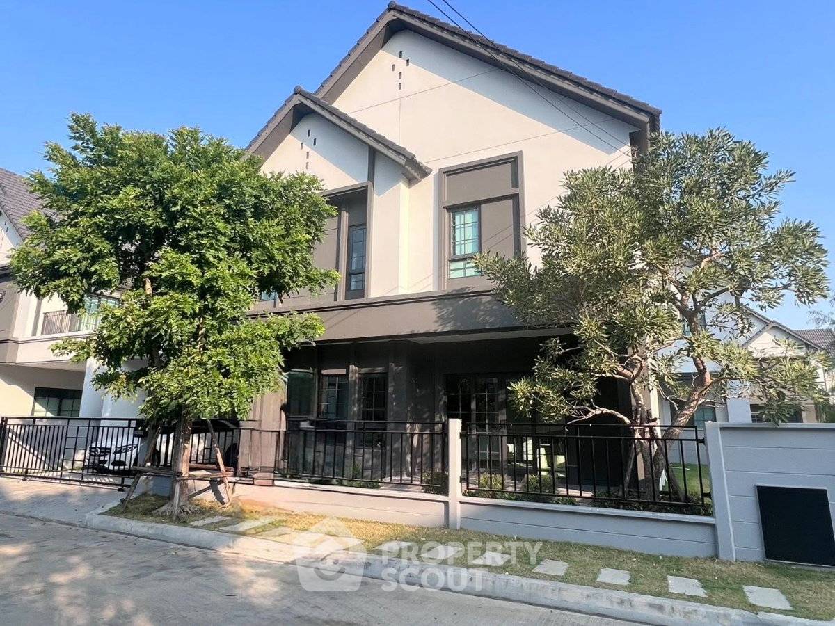 picture 4-BR House in Bang Kaeo (ID 3257132) - 1/11