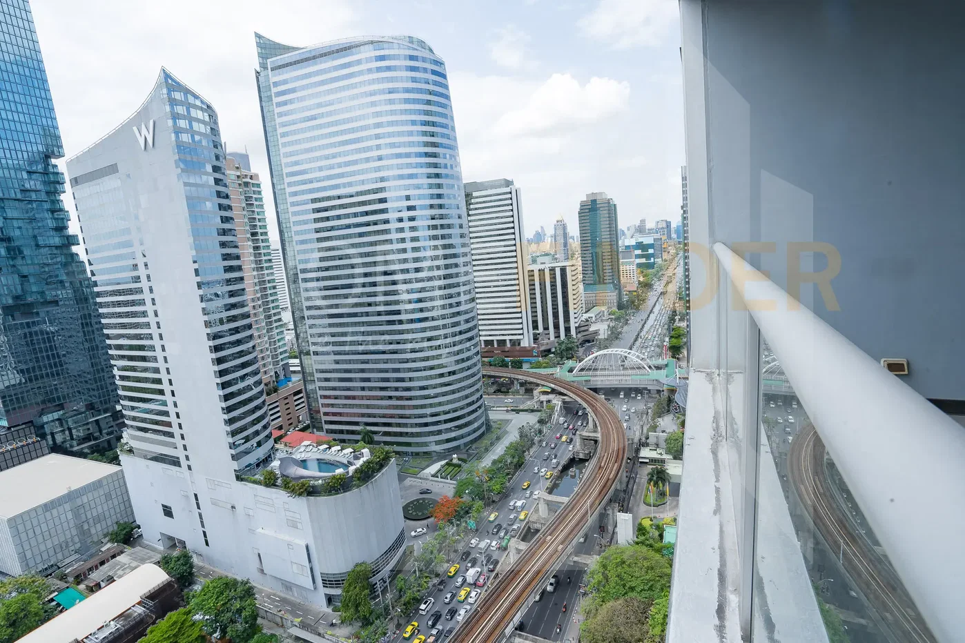 picture Sky Villas Condominium 3 bedrooms, for rent - 20/22
