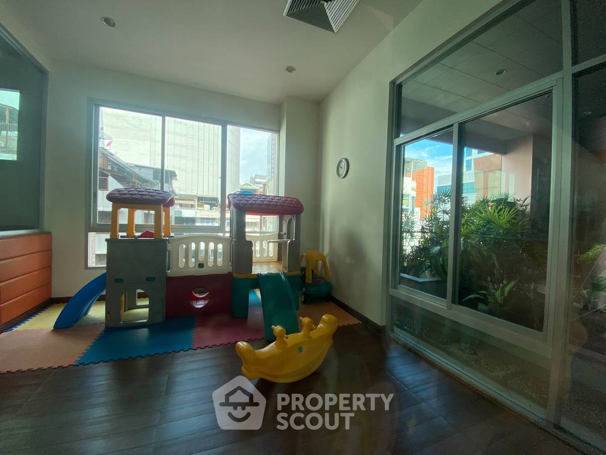 รูป BTS ศาลาแดง 200 ม. คอนโด 1 ห้องนอน Silom Grand Terrace Condominium (ID 681126) - รูปที่ 5/15