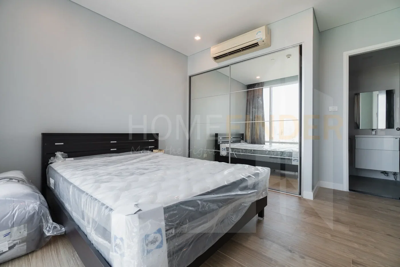 picture Fullerton 3 bedrooms, for rent - 12/25