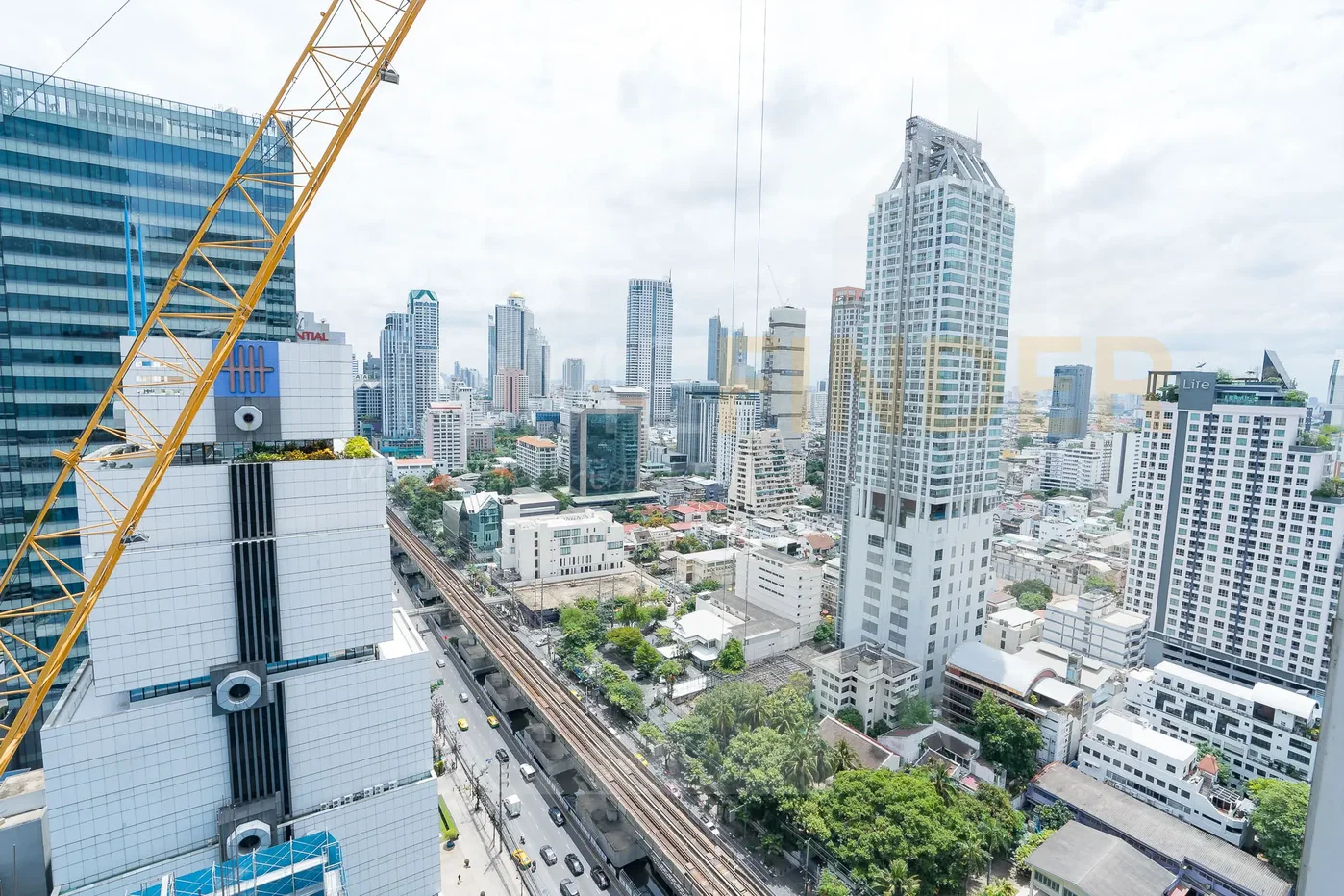 picture Sky Villas Condominium 3 bedrooms, for rent - 17/18