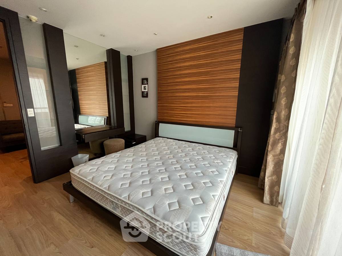 รูป BTS ศาลาแดง 200 ม. คอนโด 1 ห้องนอน Silom Grand Terrace Condominium (ID 681126) - รูปที่ 2/15
