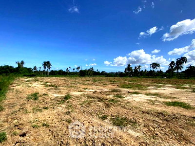 Land for sale Bang Lamung Chonburi : 4,468 m² Land for Sale close to Huai Yai (ID 3259316)