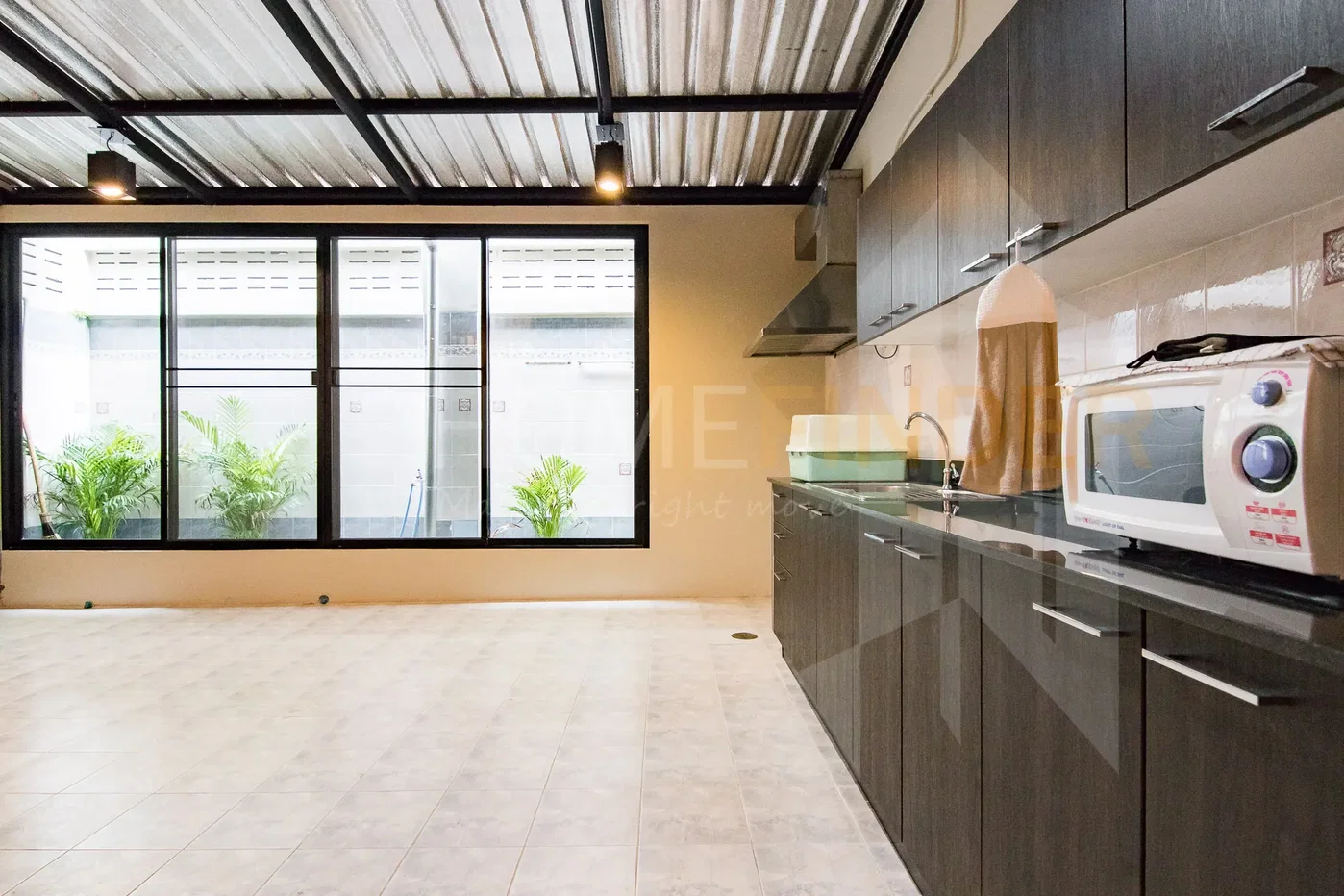 picture House Thonglor 21 4 bedrooms, for rent - 17/18