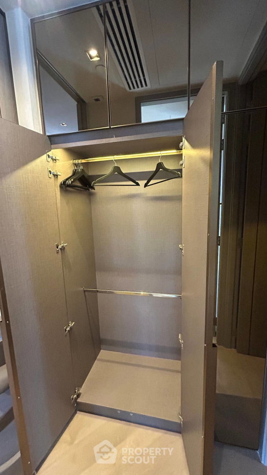 รูป ชั้น 15 ห้องนอน 1 ห้อง The Reserve Sathorn BTS ศาลาแดง (ID 3259350) - รูปที่ 11/29