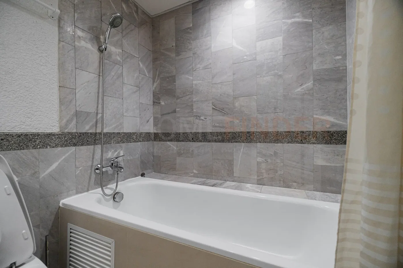 picture Las Colinas 2 bedrooms, for rent - 9/10