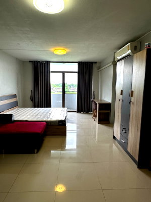 Condos for sale 700 Year Sports Arena Chiang Mai : For Sale!! Condominium Chiang Mai