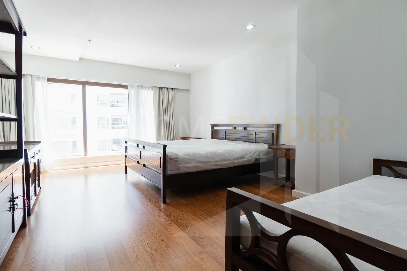 รูป Bright Sukhumvit 24 3 bedrooms, for rent - รูปที่ 7/15