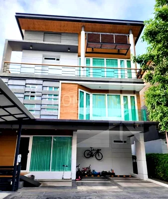 บ้านเดี่ยว ยูเนี่ยน มอลล์ : The Gallery House Pattern 5 bedrooms, for sale