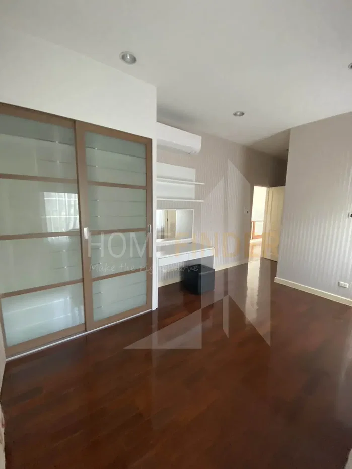 รูป Narasiri Pattanakarn-Srinakarin 4 bedrooms, for rent - รูปที่ 4/9