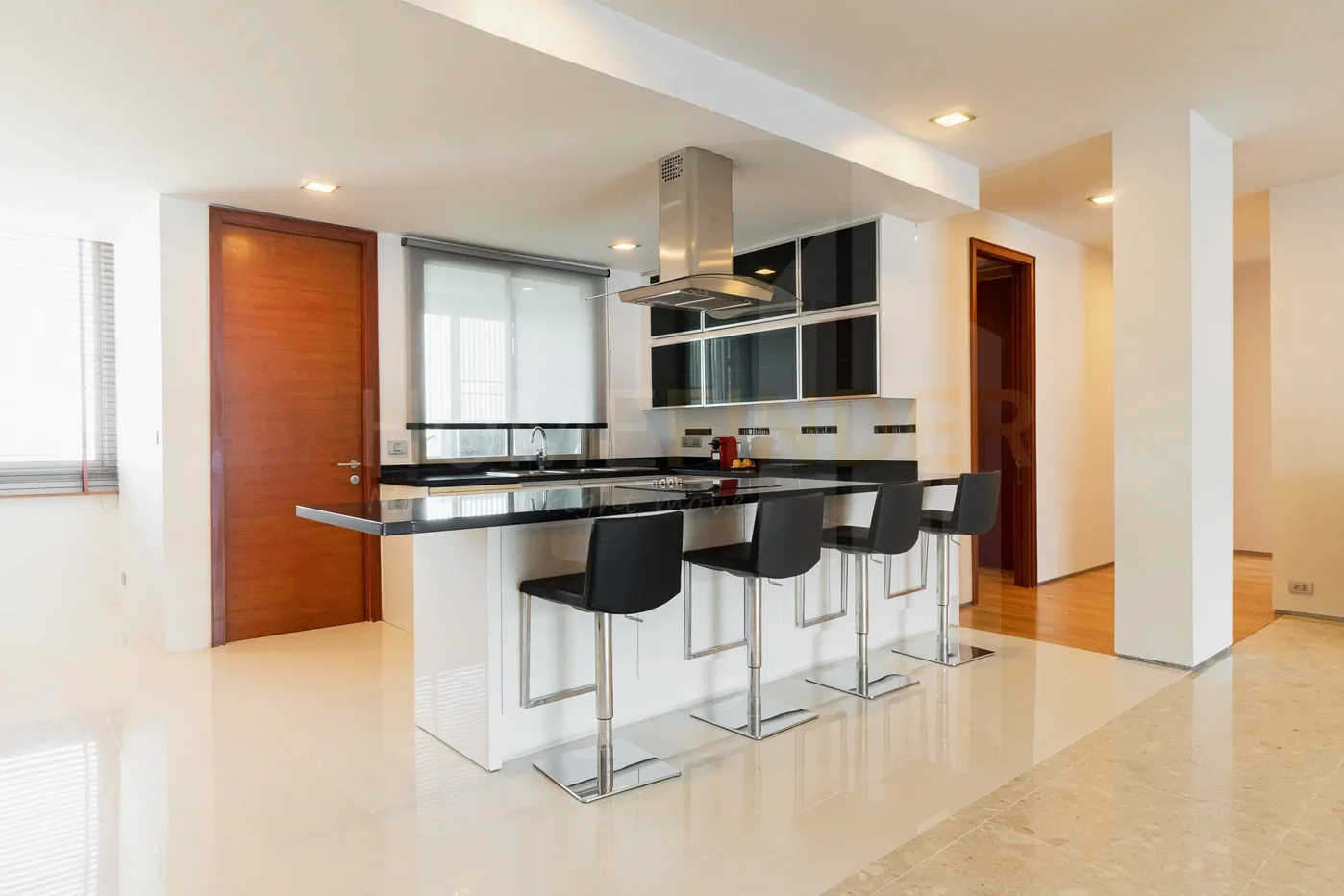 รูป Ficus Lane 3 bedrooms, for rent - รูปที่ 6/16