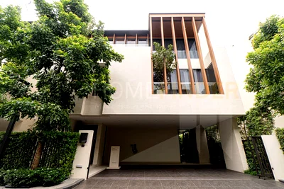 ขายบ้านเดี่ยว : Park Heritage Pattanakarn 4 bedrooms, for sale