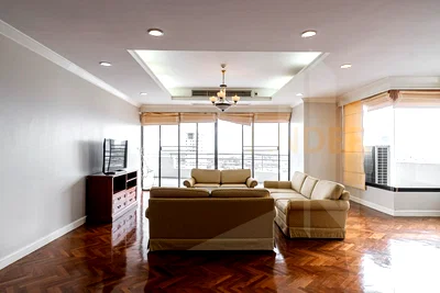คอนโดให้เช่า : Baan Yen Akard 3 ห้องนอน ให้เช่า