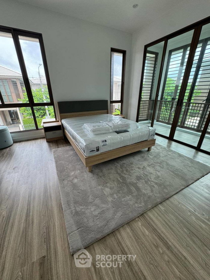 รูป บ้าน 4-ห้องนอน ใน หัวหมาก (ID 3257229) - รูปที่ 12/17