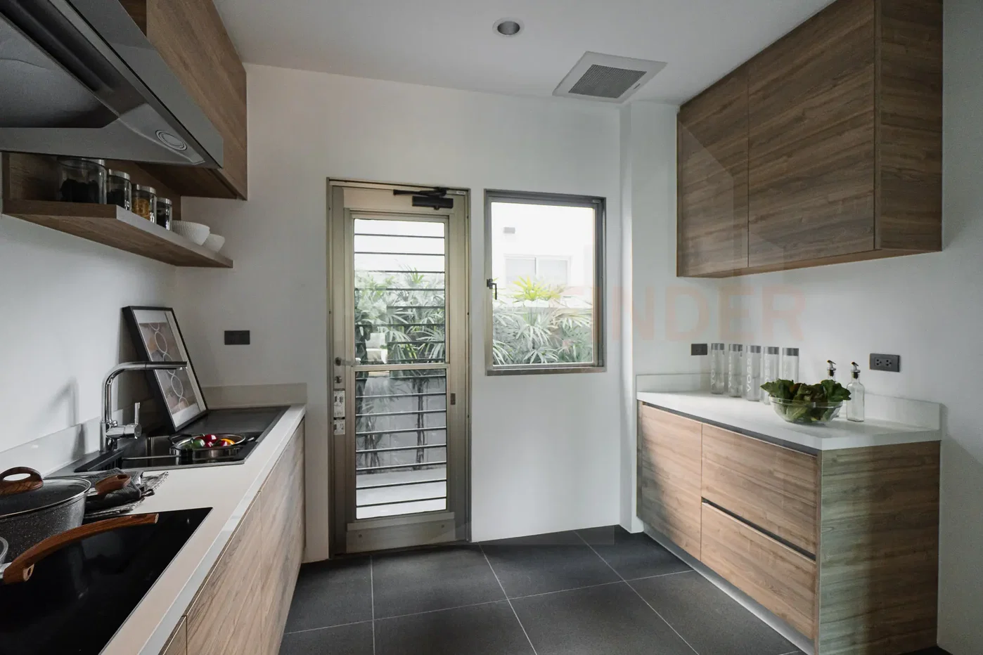 รูป Nirvana Collection Krungthep Kreetha 5 bedrooms, for sale - รูปที่ 24/37