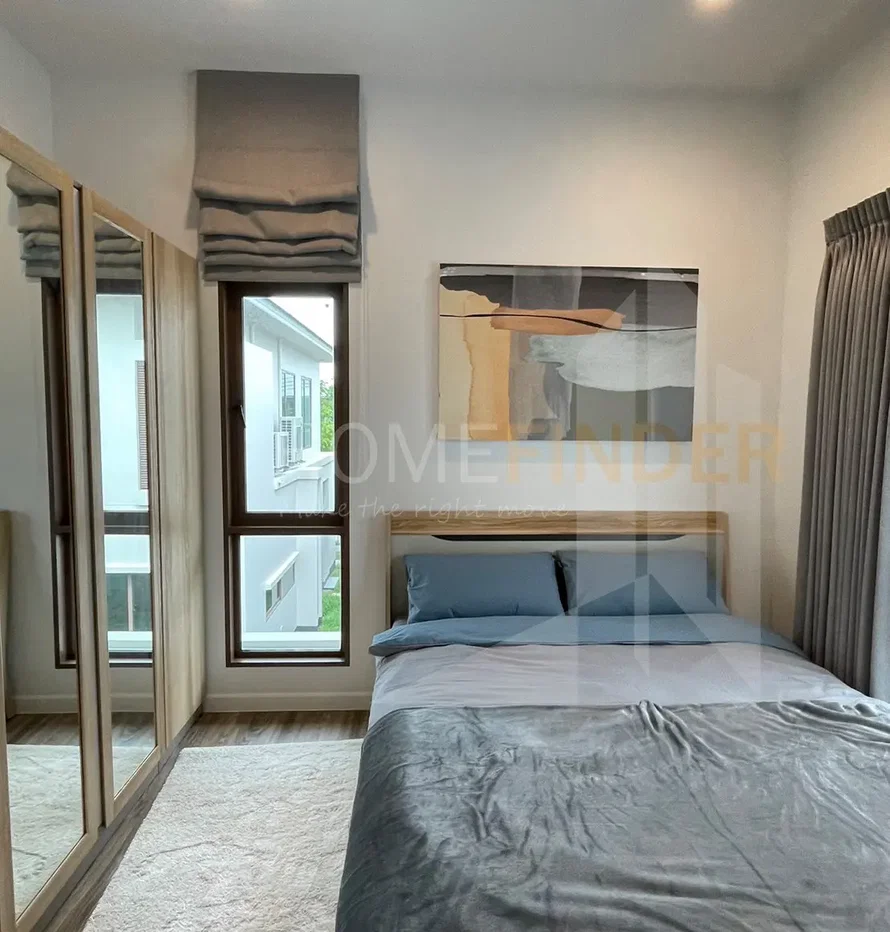 picture Burasiri Krungthep Kreetha 4 bedrooms, for rent - 9/10