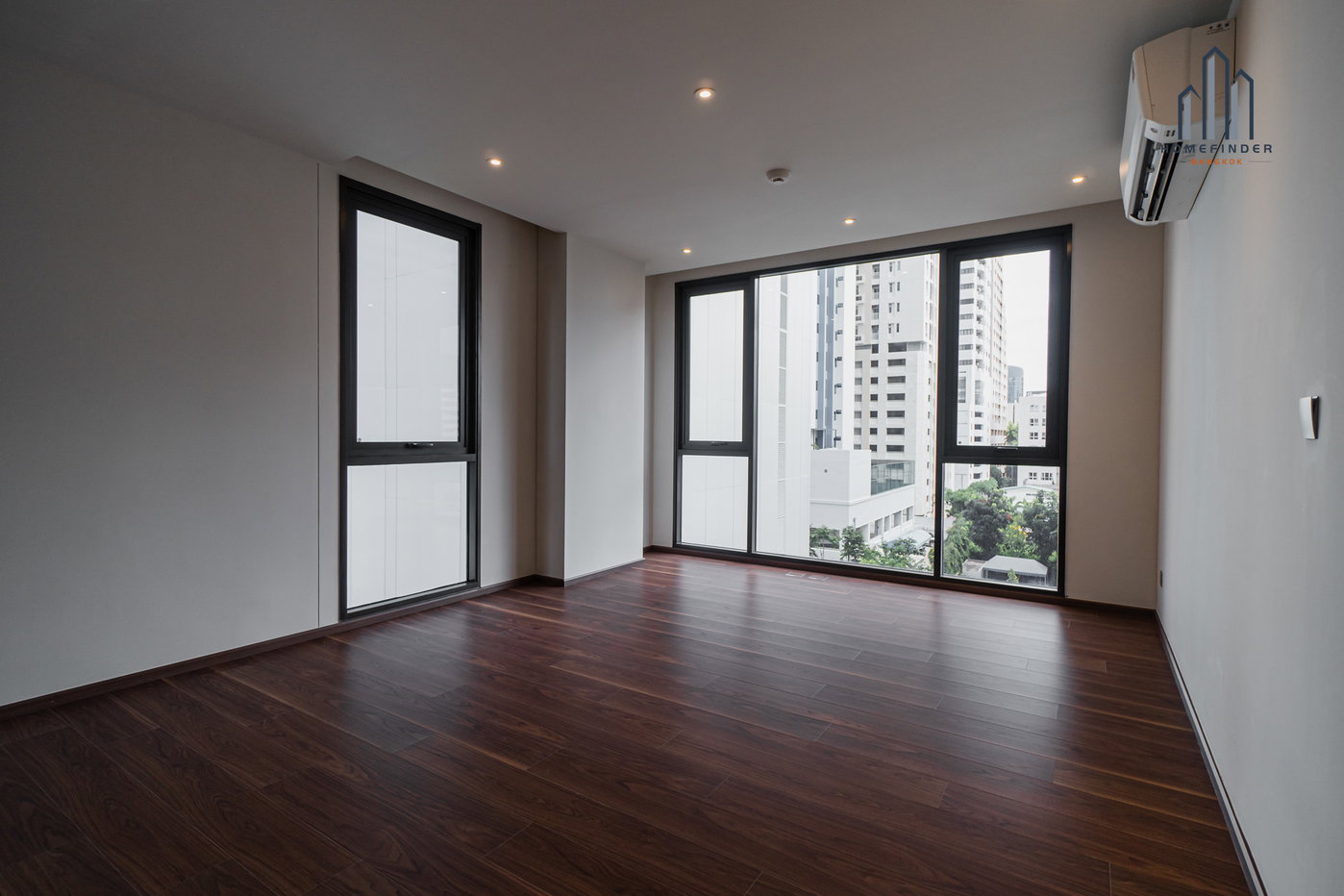 picture via 61 2 bedrooms, for sale - 8/20