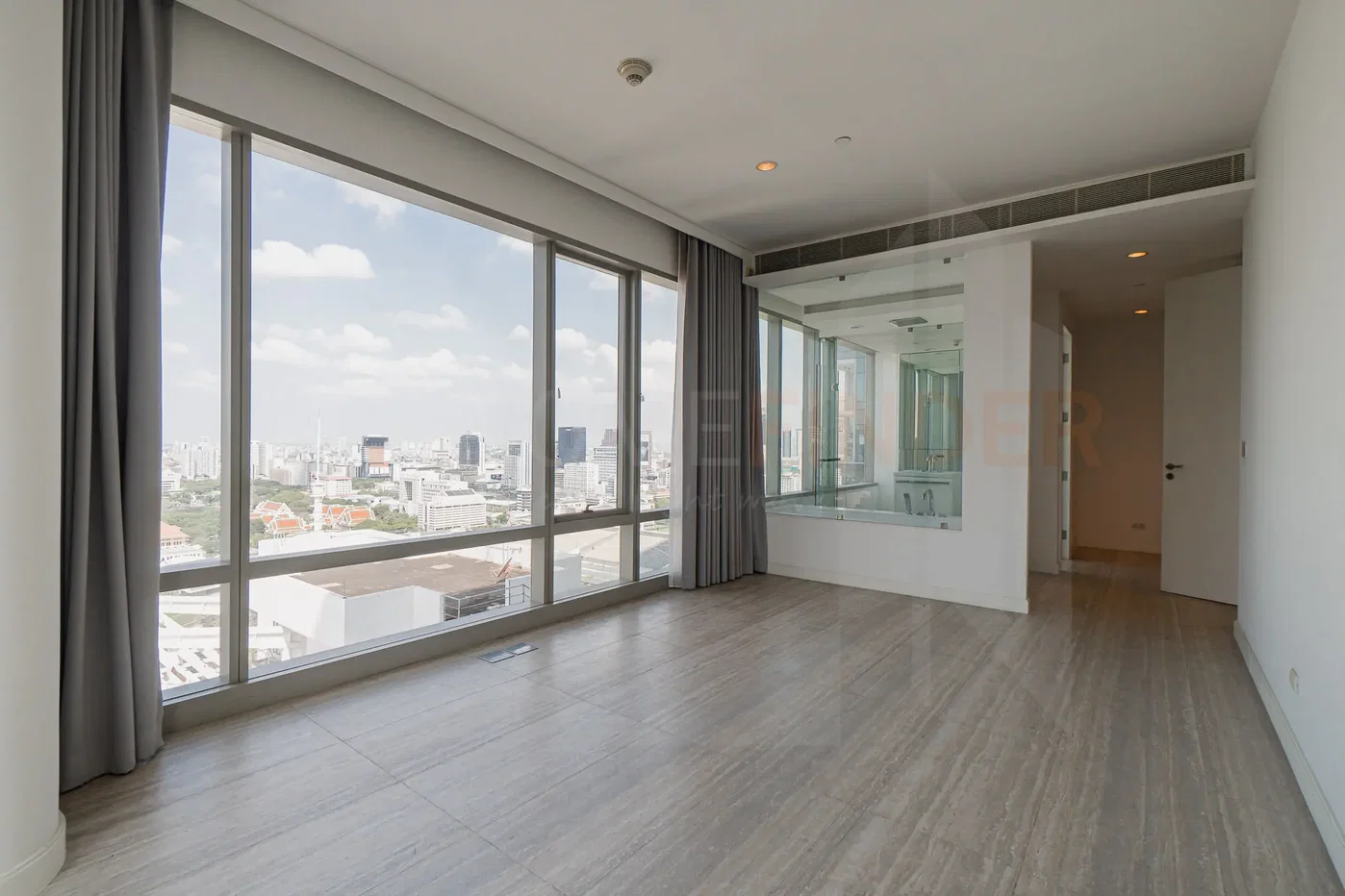 picture 185 Rajdamri 3 bedrooms, for sale - 8/25